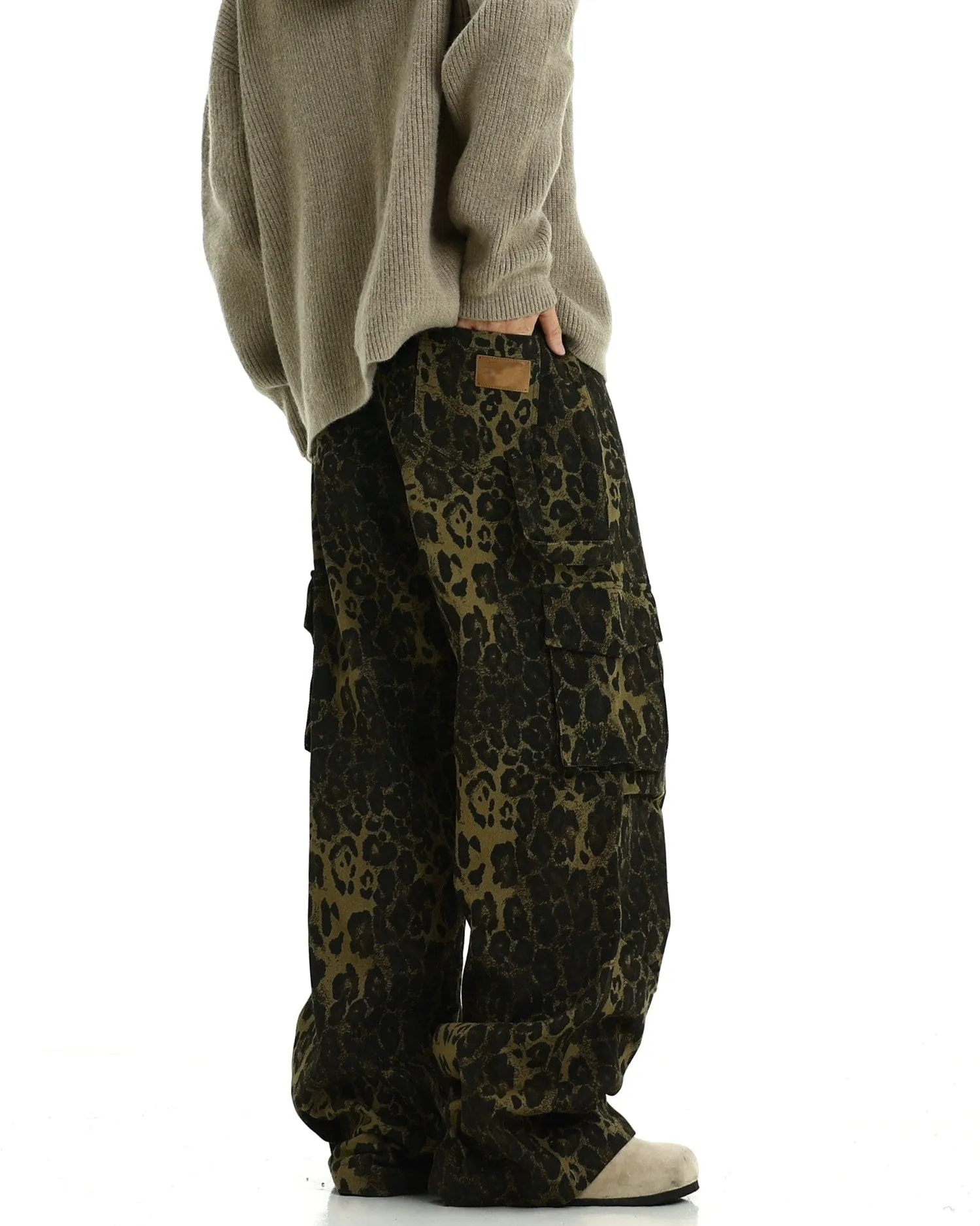 Leopard Print Cargo Pocketed Wide Leg Pants